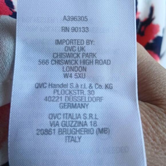 Quacker Factory 1X poncho top lightweight floral - Picture 4 of 5